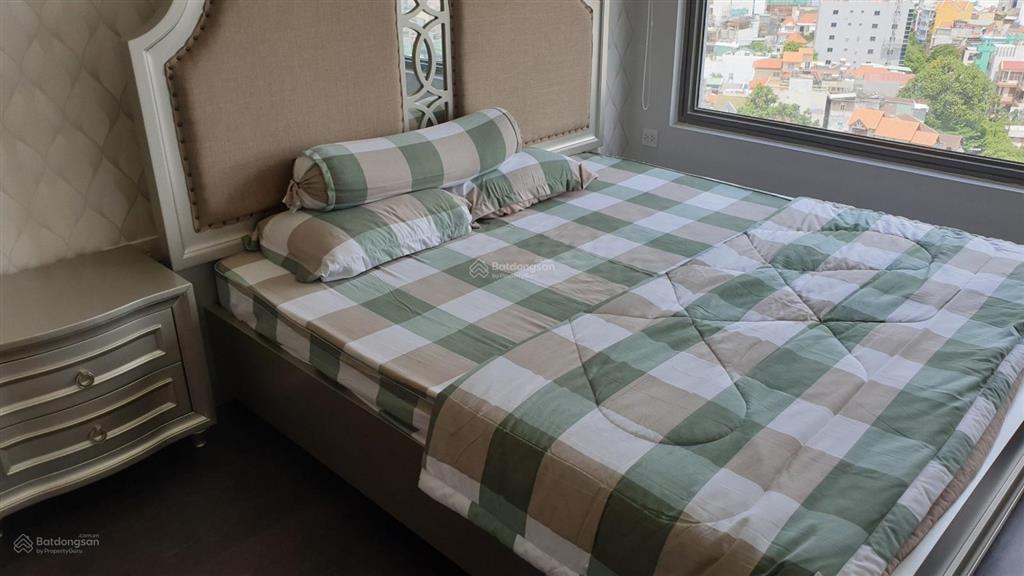 Bán căn góc 2pn 74m2  botanica premier. hướng đông + tầng trung, sẵn nội thất cơ bản
