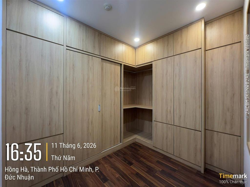 Cho thuê căn 2pn 85m2 orchard parkview  view công viên + ngắm máy bay cực đẹp