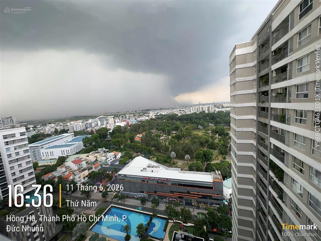Cho thuê căn 2pn 85m2 orchard parkview  view công viên + ngắm máy bay cực đẹp