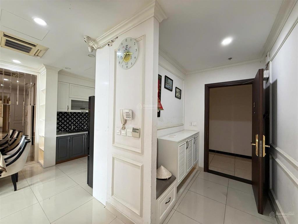 Hot! hạ giá bán căn 3pn+2wc 103m2 view đông nội khu cực đẹp. sẵn nội thất đầu tư để ở