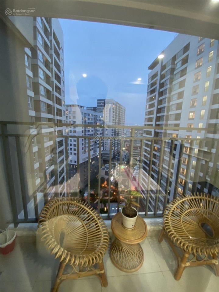 Hot! hạ giá bán căn 3pn+2wc 103m2 view đông nội khu cực đẹp. sẵn nội thất đầu tư để ở