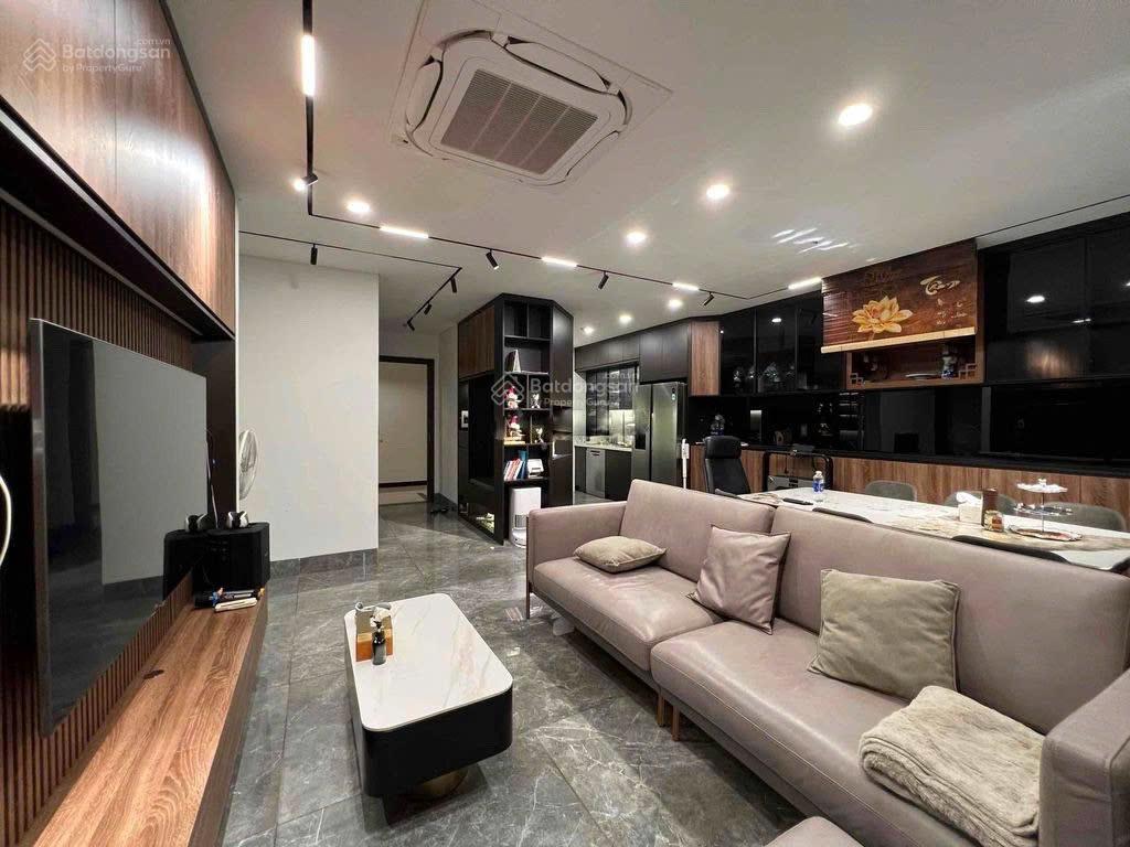 Orchard parkview  bán căn 2pn hướng đông nam. thiết kế 2pn + mở rộng phòng khách rộng rãi