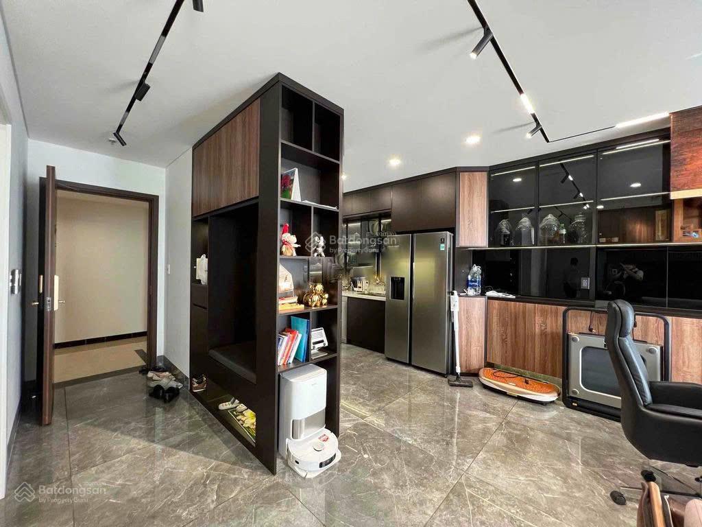 Orchard parkview  bán căn 2pn hướng đông nam. thiết kế 2pn + mở rộng phòng khách rộng rãi