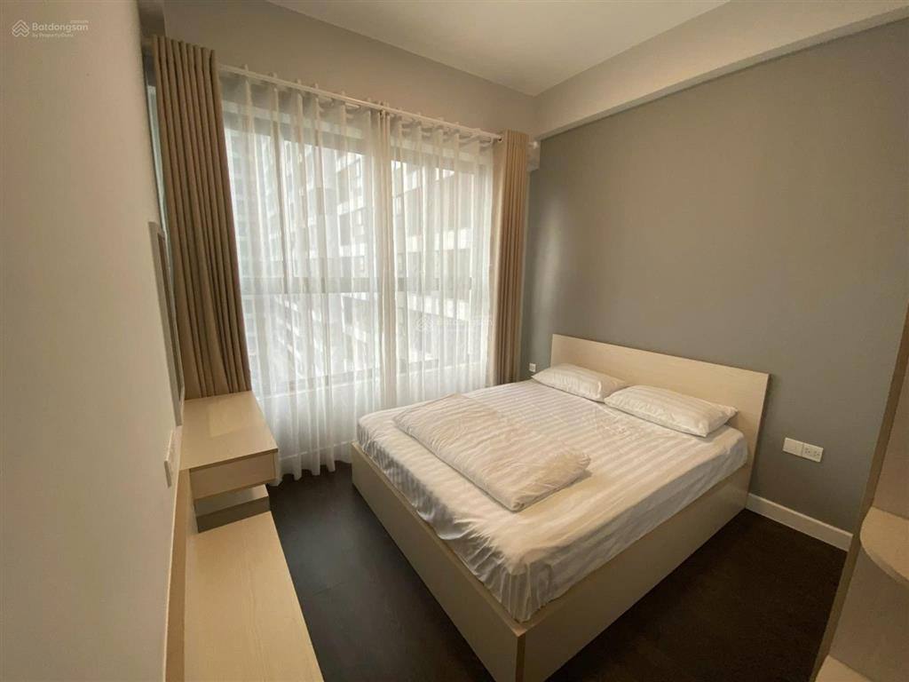 Hạ giá căn 2pn 70m2 full nt nhà đẹp. cửa nam + view bắc nội khu yên tĩnh + mát mẻ