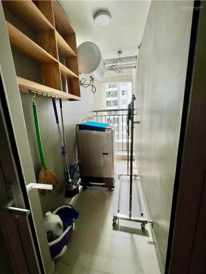 Chỉ 5,64 tỷ cho căn 2pn 68m2 tầng cao + ban công hướng nam mát mẻ  sẵn đầy đủ nội thất