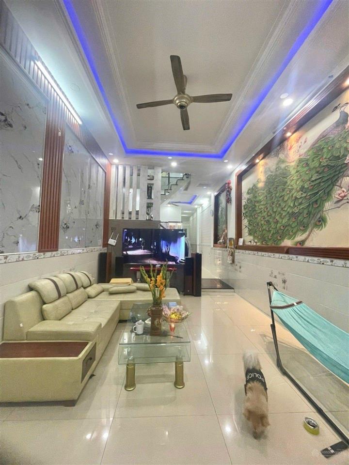 Nhà 2 tầng shr 101m sát làng đhqg, go! dĩ an chỉ 5,2 tỷ