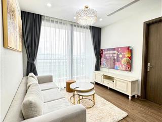 Chính chủ cần bán gấp căn 2n2vs dt 72m2 chung cư vinhomes west point