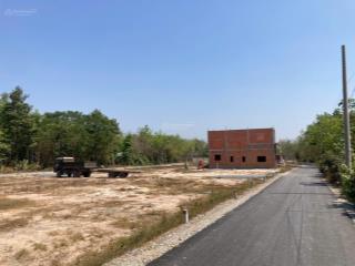 Ngộp tiền ngân hàng chính chủ bán nhanh lô đất đẹp gần cổng chào tây ninh