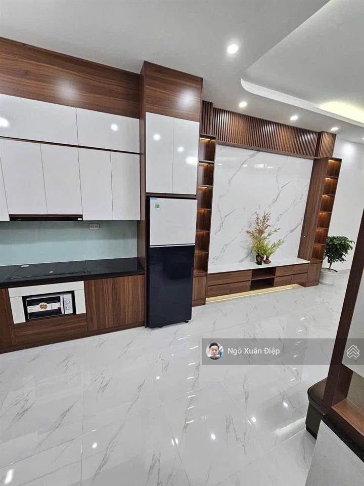 Bán nhà trung mỹ tây q12, hẻm xe hơi, giá cực tốt