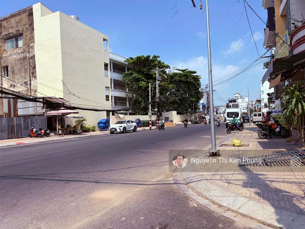 Đất bình thạnh khu trung tâm 140m²,hẻm xe ra hơi  khu dân cư hiện hữu 18.6 tỷ