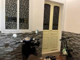 Cho thuê nhà tầng 2 và 3 ngõ 266 đội cấn  ba đình  90m2 chỉ 6,5tr/tháng