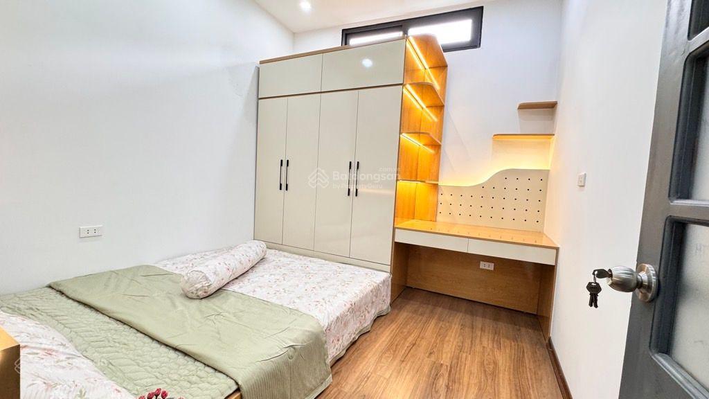 Bán nhà ngõ 94 ngọc khánh, ba đình, 36m2 x 5 tầng, full nội thất  9 tỷ