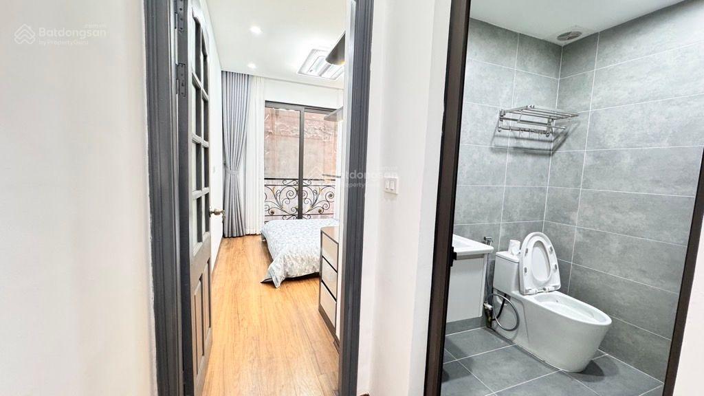 Bán nhà ngõ 94 ngọc khánh, ba đình, 36m2 x 5 tầng, full nội thất  9 tỷ