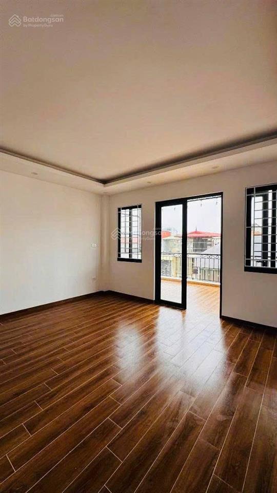 Phố vĩnh phúc  ba đình  60m x 6 tầng thang máy, ngõ ô tô tránh, gần các trường mầm non, c1, c2