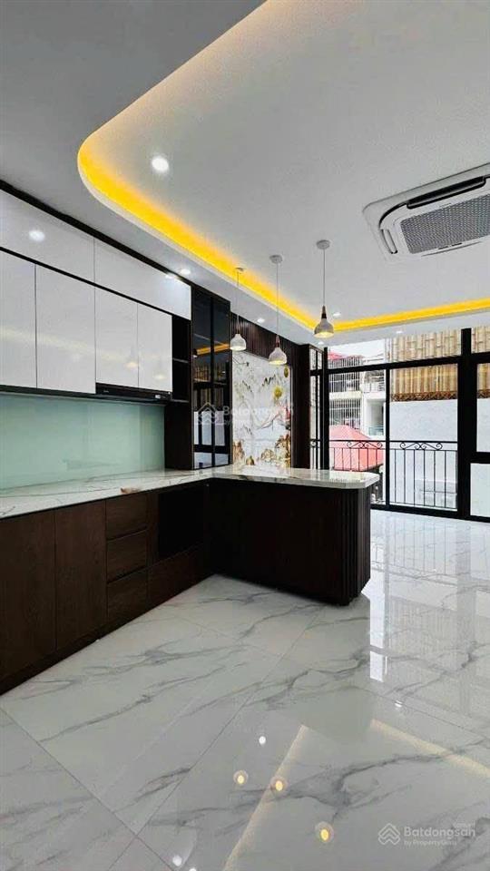 Phố vĩnh phúc  ba đình  60m x 6 tầng thang máy, ngõ ô tô tránh, gần các trường mầm non, c1, c2