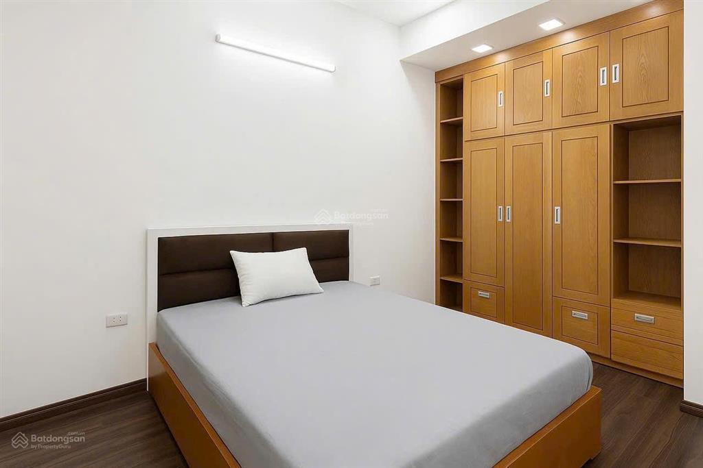 Bán chung cư phố huỳnh thúc kháng  75m2 gồm 3pn, 2vs  full nội thất  chào 6,7tỷ (có tl)