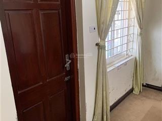 Cho thuê căn hộ chung cư khu đô thị định công, diện tích 81m2, 3pn, 2wc, đủ đồ. giá 11 triệu /tháng