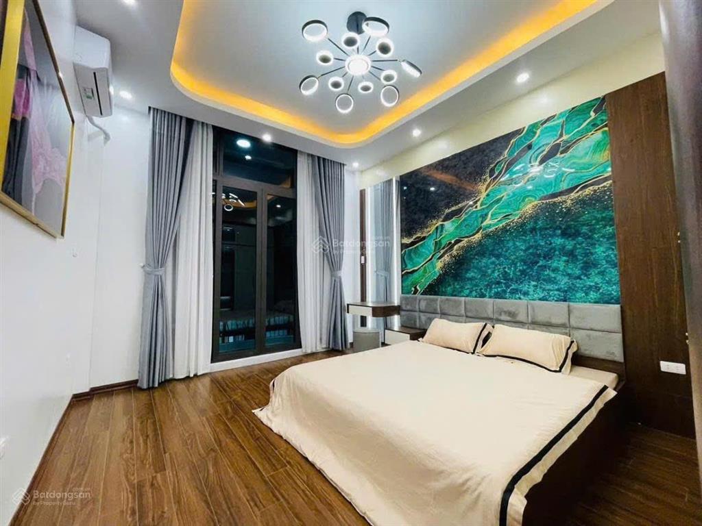 Bán nhà kim giang, ô tô đỗ, lô góc, 15m ra phố, lô góc hai thoáng, nhà đẹp dân xây, sát kđt