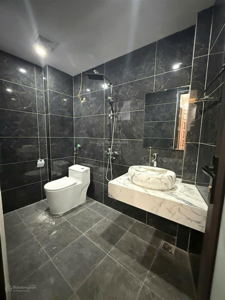 Giá mềm! nhà đẹp bùi xương trạch, 15m ra phố, ngõ thẳng tắp, ô tô đỗ cổng, hai thoáng, 39.3m2x6t