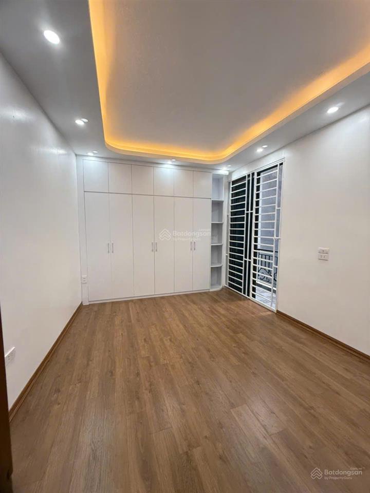 Giá mềm! nhà đẹp bùi xương trạch, 15m ra phố, ngõ thẳng tắp, ô tô đỗ cổng, hai thoáng, 39.3m2x6t