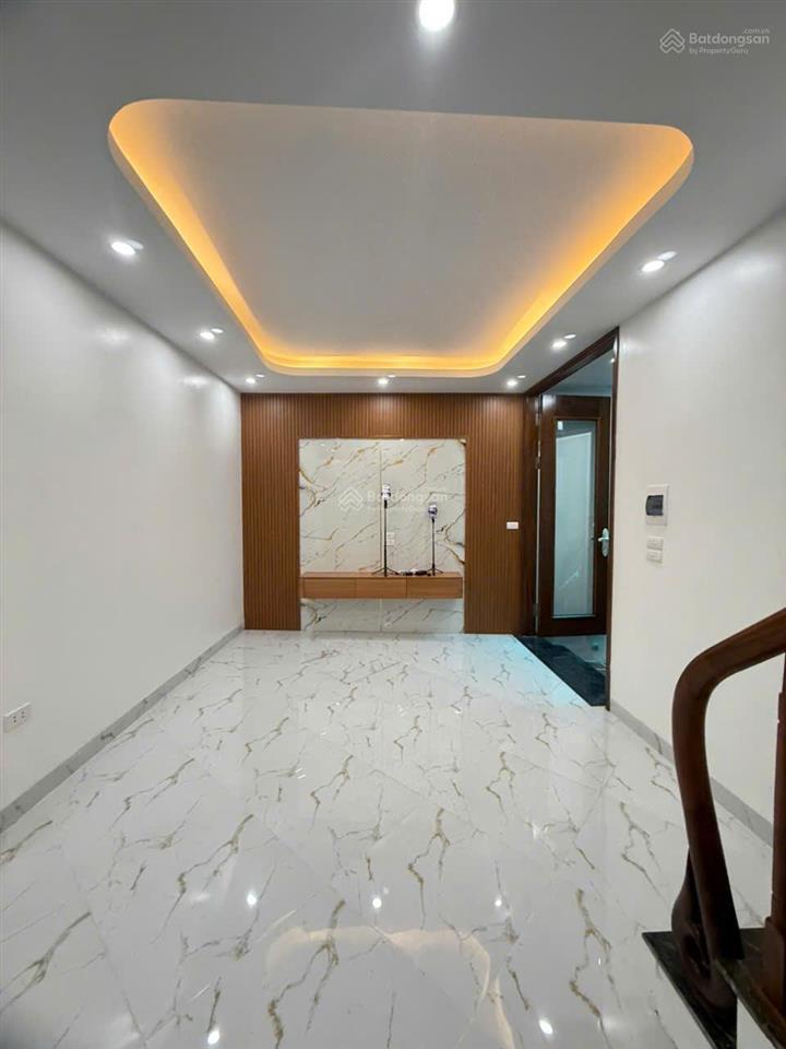 Giá mềm! nhà đẹp bùi xương trạch, 15m ra phố, ngõ thẳng tắp, ô tô đỗ cổng, hai thoáng, 39.3m2x6t