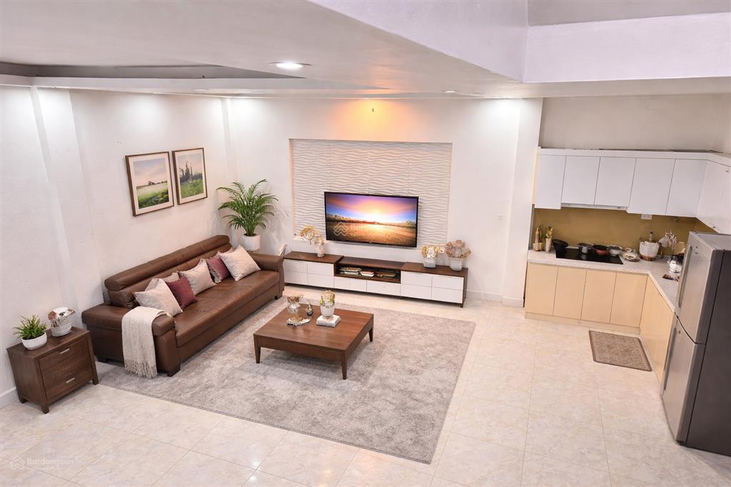 Giá tốt! kim giang, sát kđt, 10m ra phố, dân xây, ngõ ô tô tránh, đủ đồ, dt 48m2x 5t