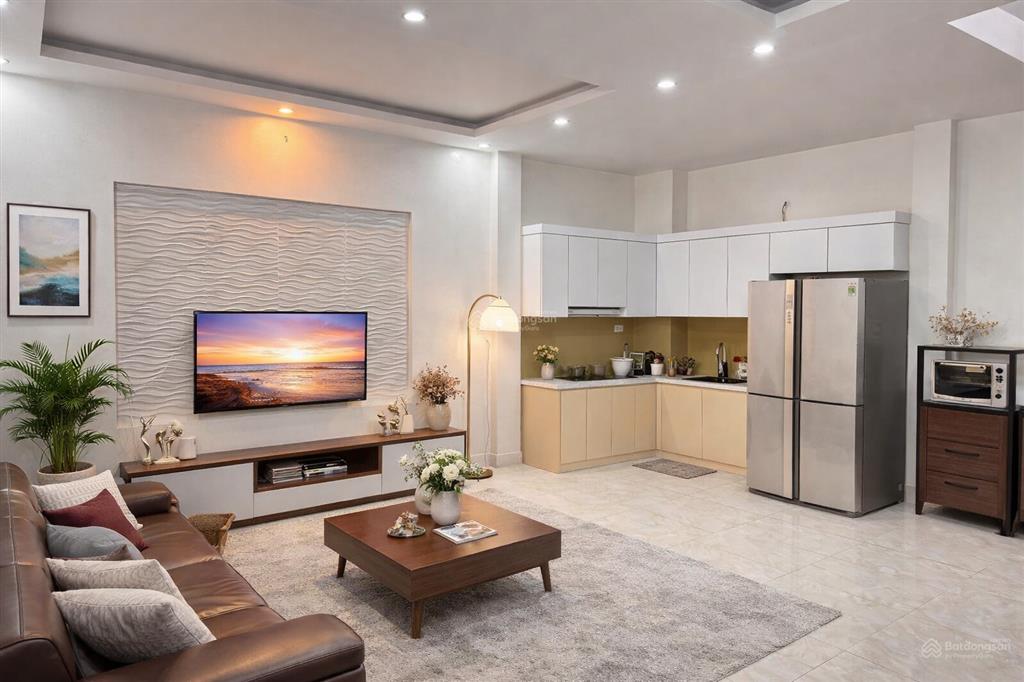 Giá tốt! kim giang, sát kđt, 10m ra phố, dân xây, ngõ ô tô tránh, đủ đồ, dt 48m2x 5t