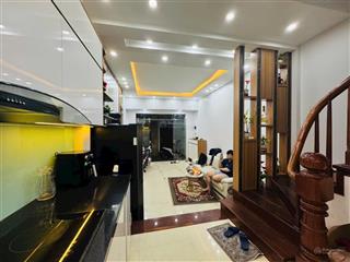 Hiếm lắm! vũ tông phan, 20m ra phố, ngõ ba gác tránh, bãi xe cạnh nhà, hai thoáng dt 34m2x5t