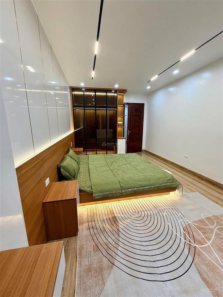 Giảm sock! nhà đẹp khương đình, 10m ra phố, ngõ thẳng tắp, ô tô đỗ cổng, hai thoáng, đủ đồ