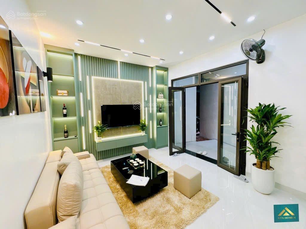 Giá tốt khương hạ, 36m2x5t, thoáng sáng, 20m ra ô tô, gần hồ, giá 7.5 tỷ, có thương lượng