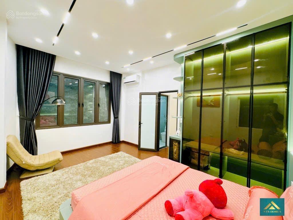 Giá tốt khương hạ, 36m2x5t, thoáng sáng, 20m ra ô tô, gần hồ, giá 7.5 tỷ, có thương lượng