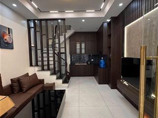 Bán nhà khương trung, 20m ra phố, ngõ ba gác tránh, bãi xe cạnh nhà, hai thoáng, ko quy hoạch