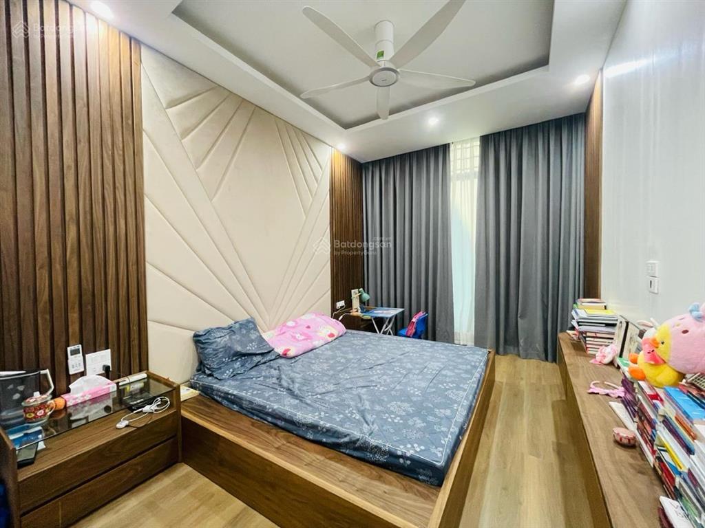 Bán nhà bùi xương trạch, ngõ thông, lô góc, 20m ra phố, lô góc hai thoáng, nhà đẹp dân xây