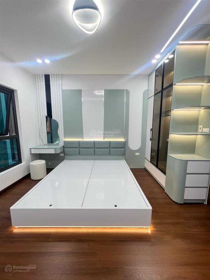 Chủ mót bán! nhà đẹp bùi xương trạch, 30m ra phố, ngõ thẳng tắp, ô tô đỗ cổng, hai thoáng, 33m2x5t