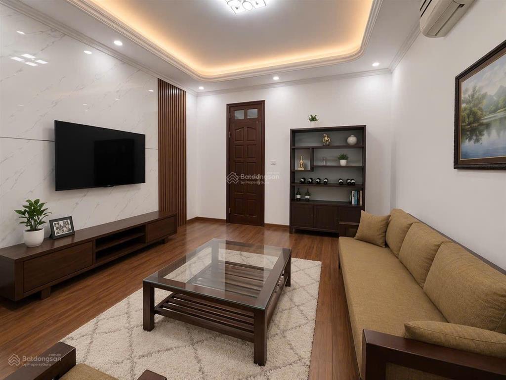 Bán gấp nhà mặt ngõ nguyễn ngọc nại, ô tô đỗ cổng, dân xây, 30m ra phố, hai mặt thoáng, ko qh