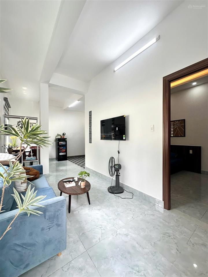 Chdv 1pn cực hot diện tích rộng 40m2, ngay đường số 79, giá chỉ 9 triệu mà full nội thất