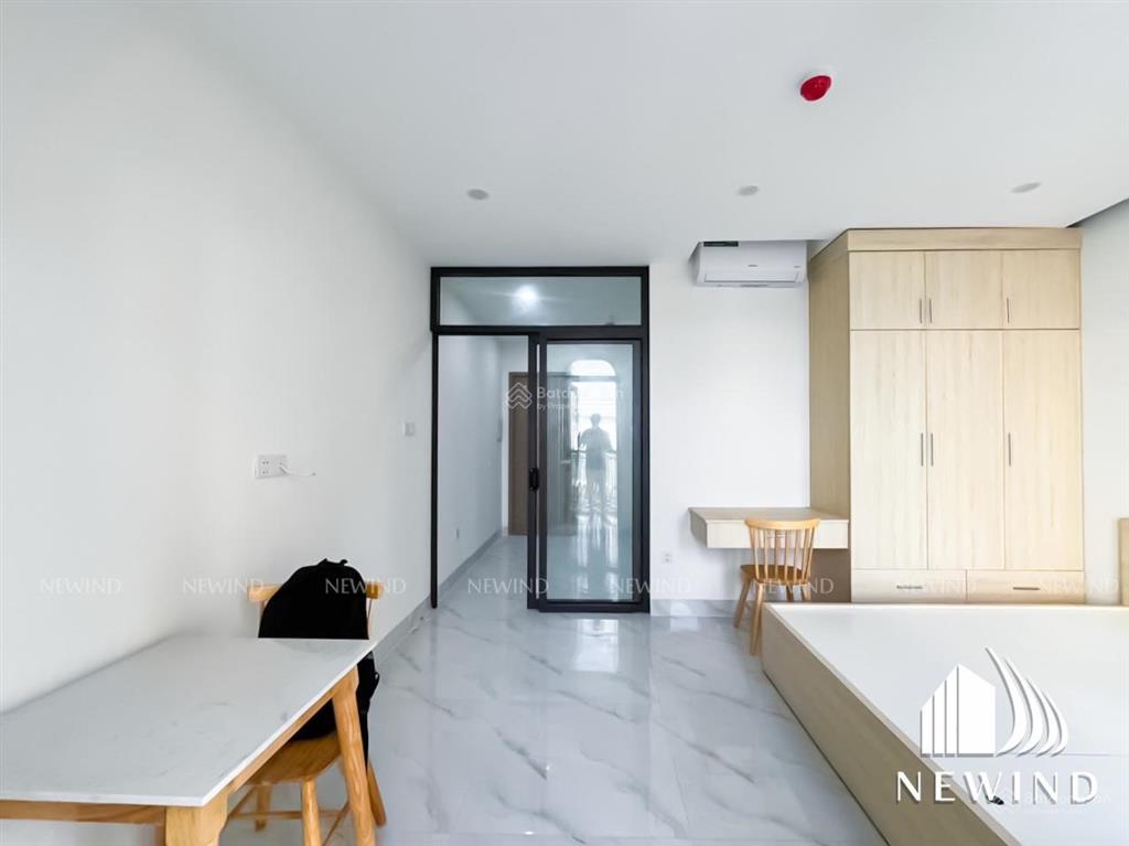 Cho thuê chdv 1pn tách bếp, đường số 85 tân quy, nội thất đầy đủ, chỉ từ 8 triệu 2/ tháng