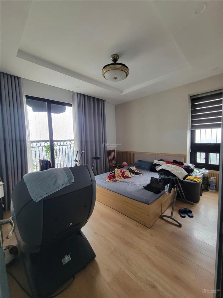 Bán căn hộ tòa t03 vinhomes time city 458 minh khai, 92m,2pn,2wc, lô góc, nhà đẹp.0397 194 ***