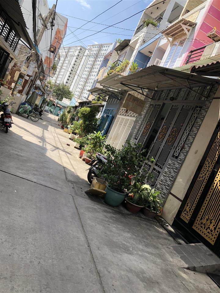 Phạm thế hiển p6 q8  hxh  3 tầng  4,2x16  giá 5t950