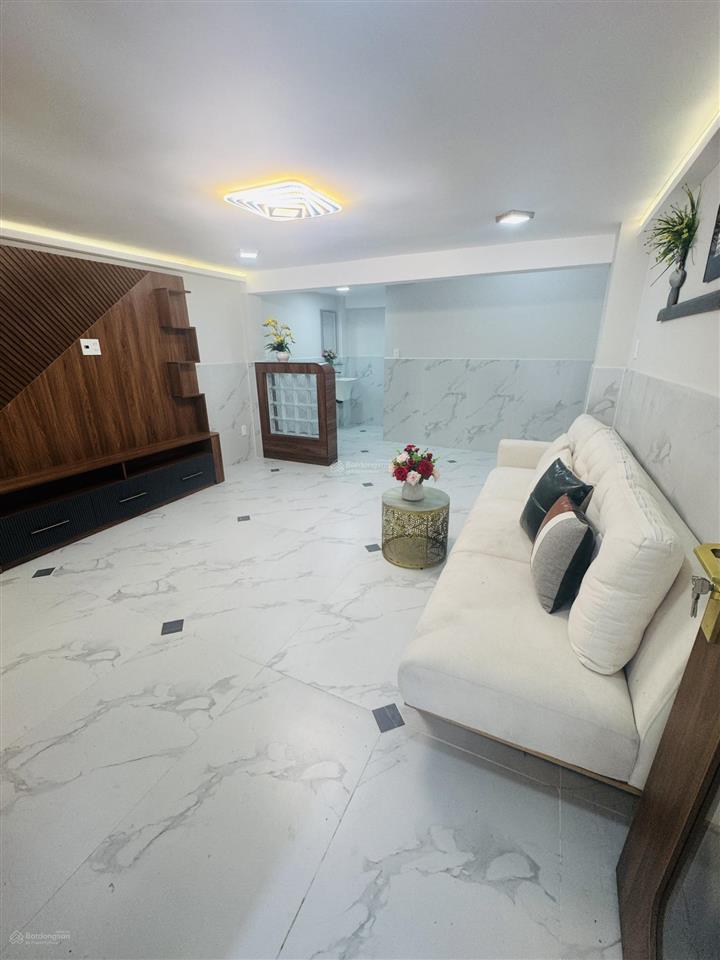 Hậu giang  mai xuân thưởng  4 tầng  50m2  giá 6tỷ6 tl