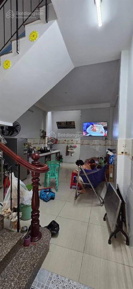 Kdc lý chiêu hoàng  bình phú  view công viên  4 tầng  giá 7t99 tl
