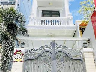 Mặt tiền 5 tầng kinh doanh đỉnh  lý chiêu hoàng q6  có lề 3m tiện buôn bán  giá 13 tỷ tl