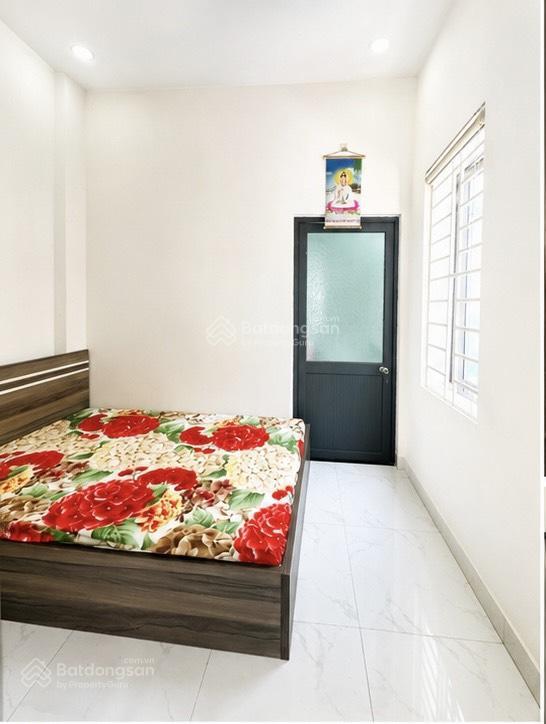 Mặt tiền hà tôn quyền q11  sát mặt tiền 3/2  căn góc dễ kd buôn bán  giá nhỉnh 14t tl
