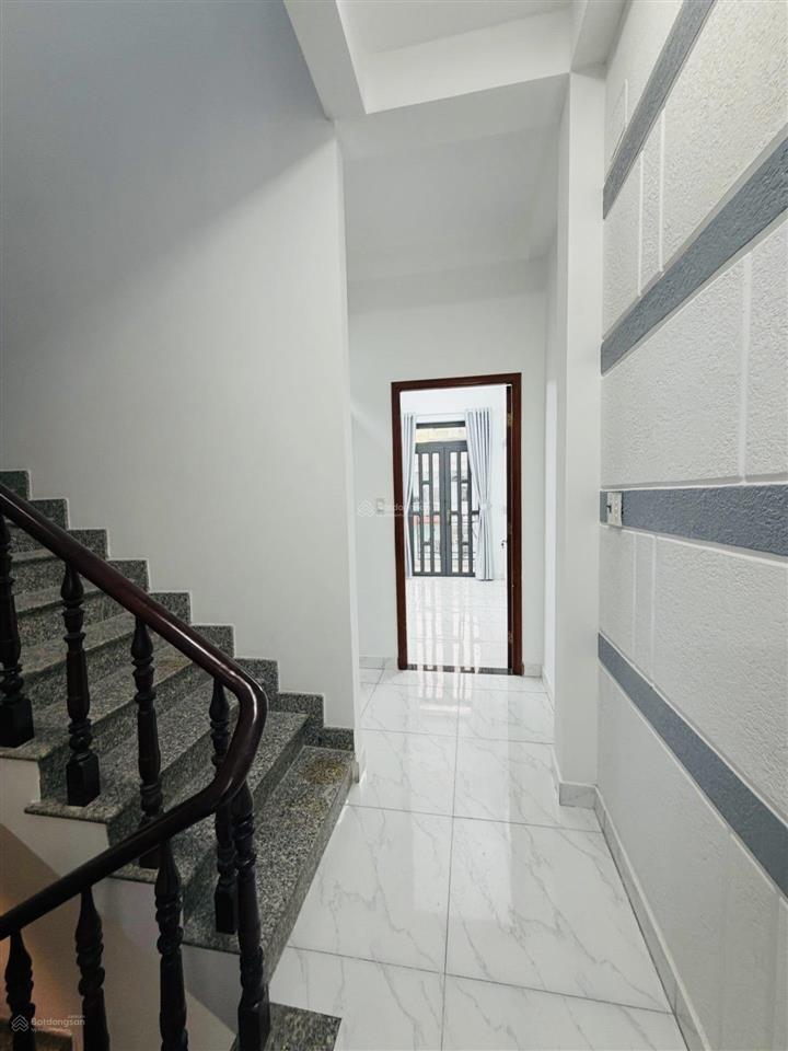 Mặt tiền hẻm kd  sát mặt tiền  lê đình cẩn  gần khu tên lửa  giá vừa nhỉnh 6t tl mạnh