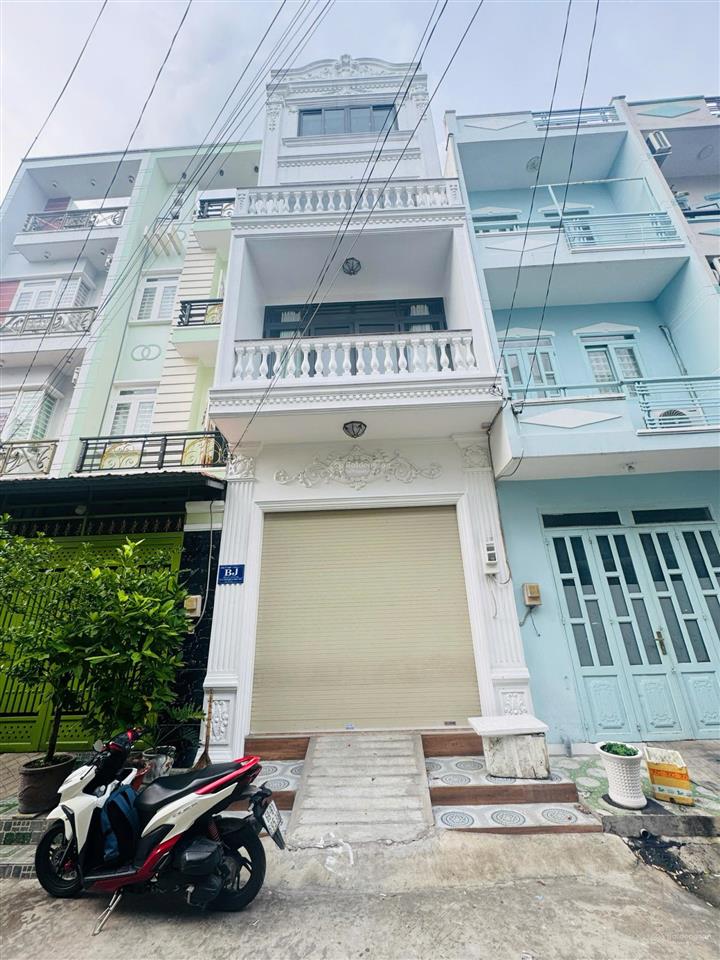 Nhà đẹp 5 tầng xịn  6pn  gần khu tên lửa  52m2  đường trước nhà 7m  giá nhỉnh 5t tl