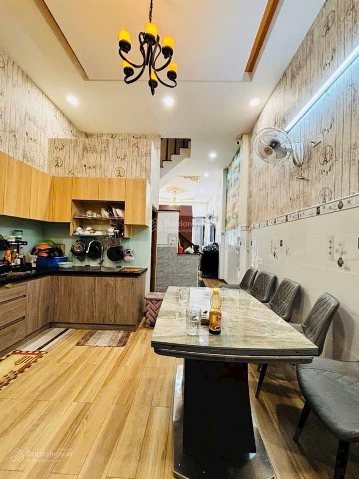 Nhà đẹp 5 tầng xịn  6pn  gần khu tên lửa  52m2  đường trước nhà 7m  giá nhỉnh 5t tl
