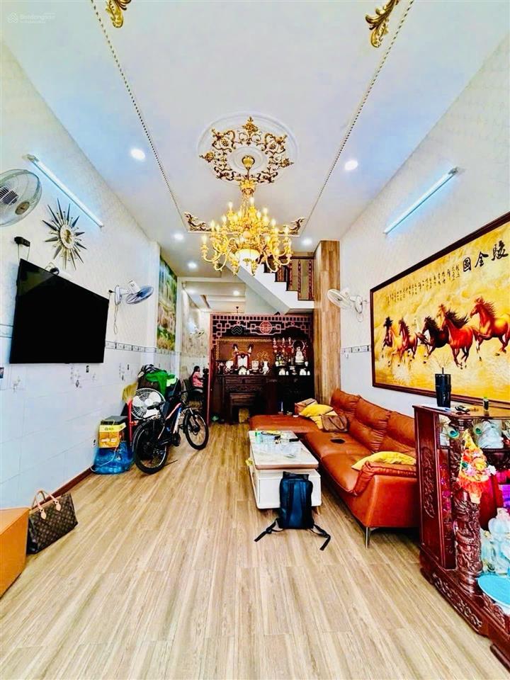 Nhà đẹp 5 tầng xịn  6pn  gần khu tên lửa  52m2  đường trước nhà 7m  giá nhỉnh 5t tl