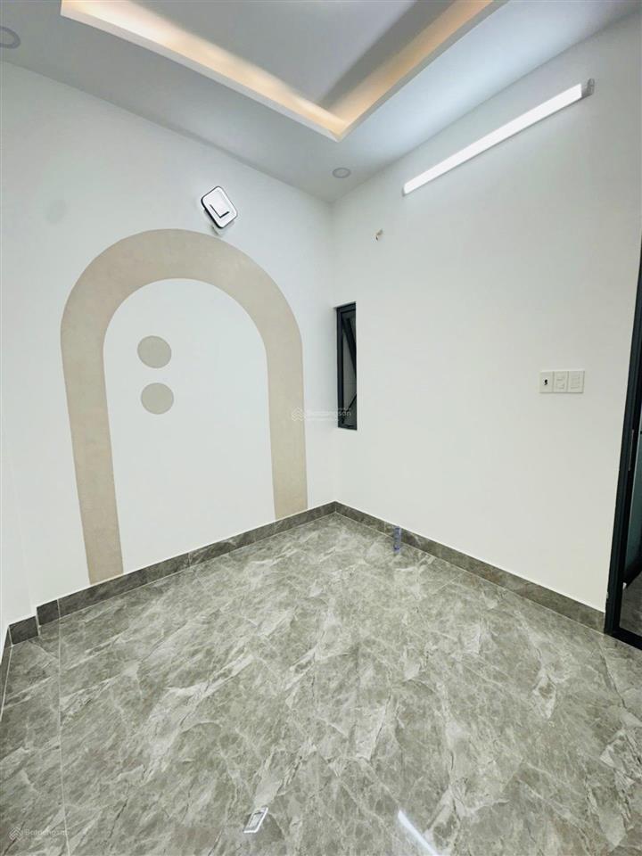 Nhà đẹp đường số 14 lê văn quới  sát mặt tiền  40m2  giá vừa nhỉnh 4t tl