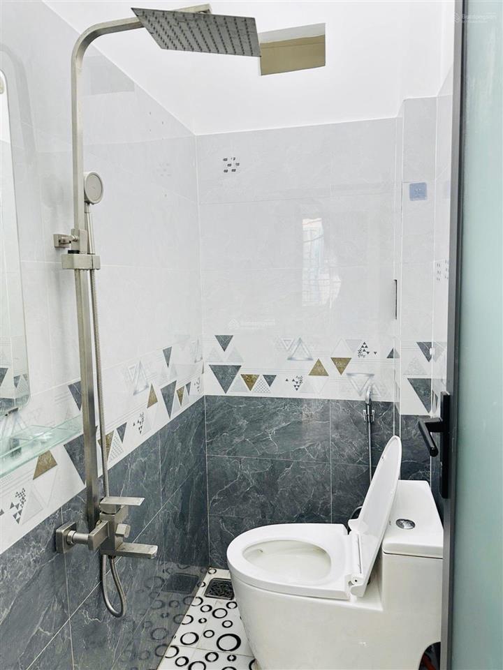 Nhà đẹp đường số 14 lê văn quới  sát mặt tiền  40m2  giá vừa nhỉnh 4t tl