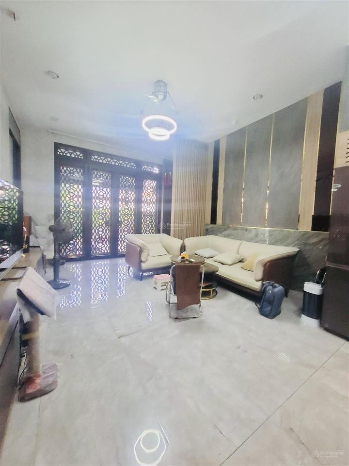 Biệt thự an dương vương  giáp quận 6  giá mới 13tỷ7 tl (giá cũ 15tỷ5)